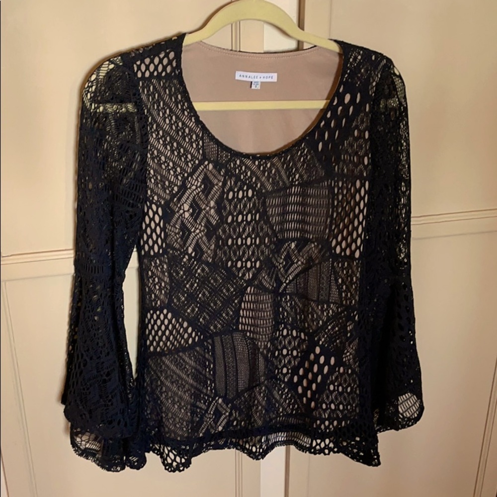 Beautiful bell sleeve, blouse!